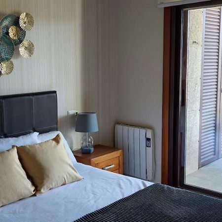 Acogedor Apartamento Con Terraza En Portonovo Eksteriør bilde
